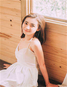《西方37大但人文艺术A管张晓-女儿的朋友5在完整视频有翻译》